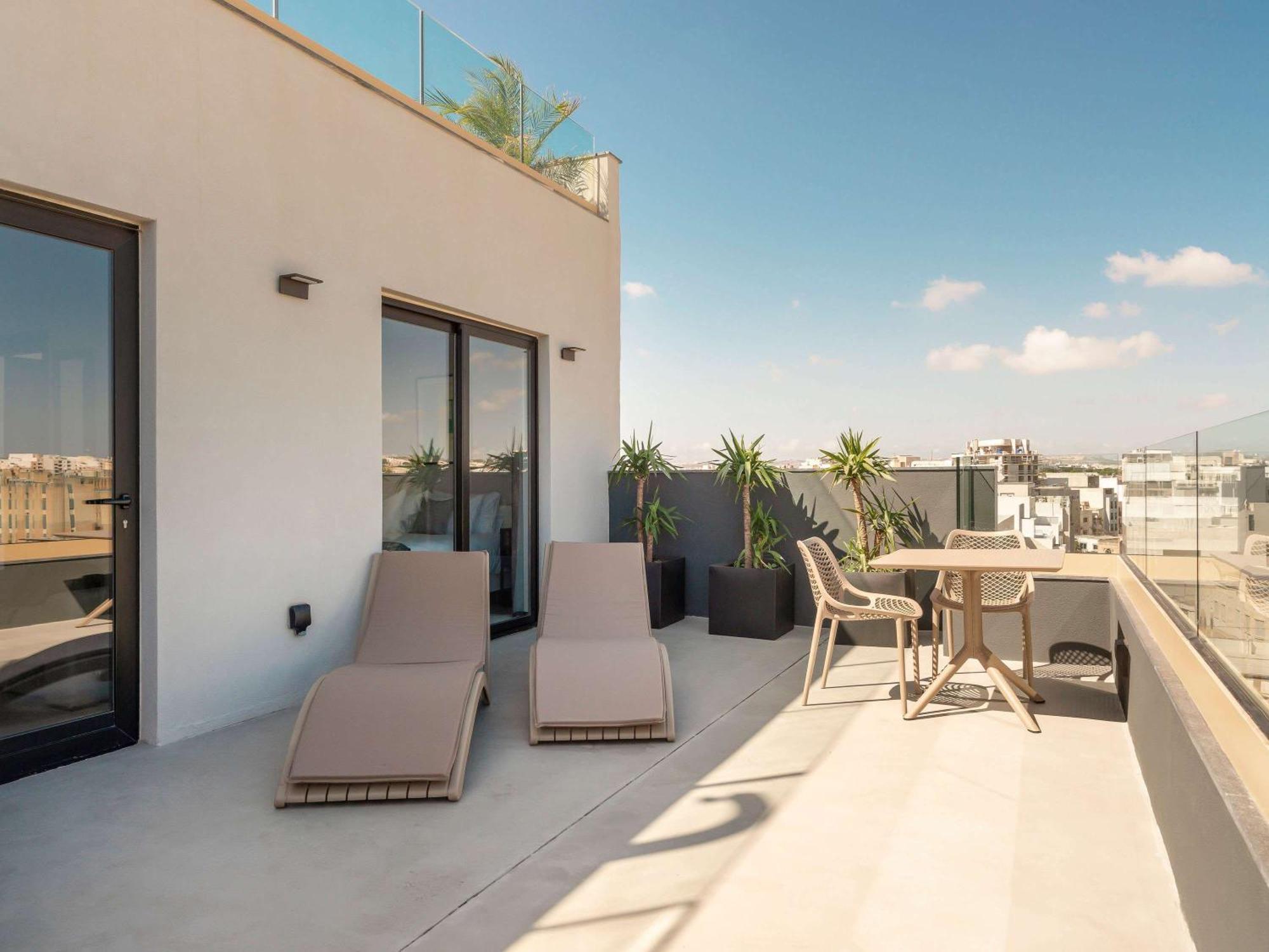 Aparthotel Adagio Malta Central Мсіда Екстер'єр фото