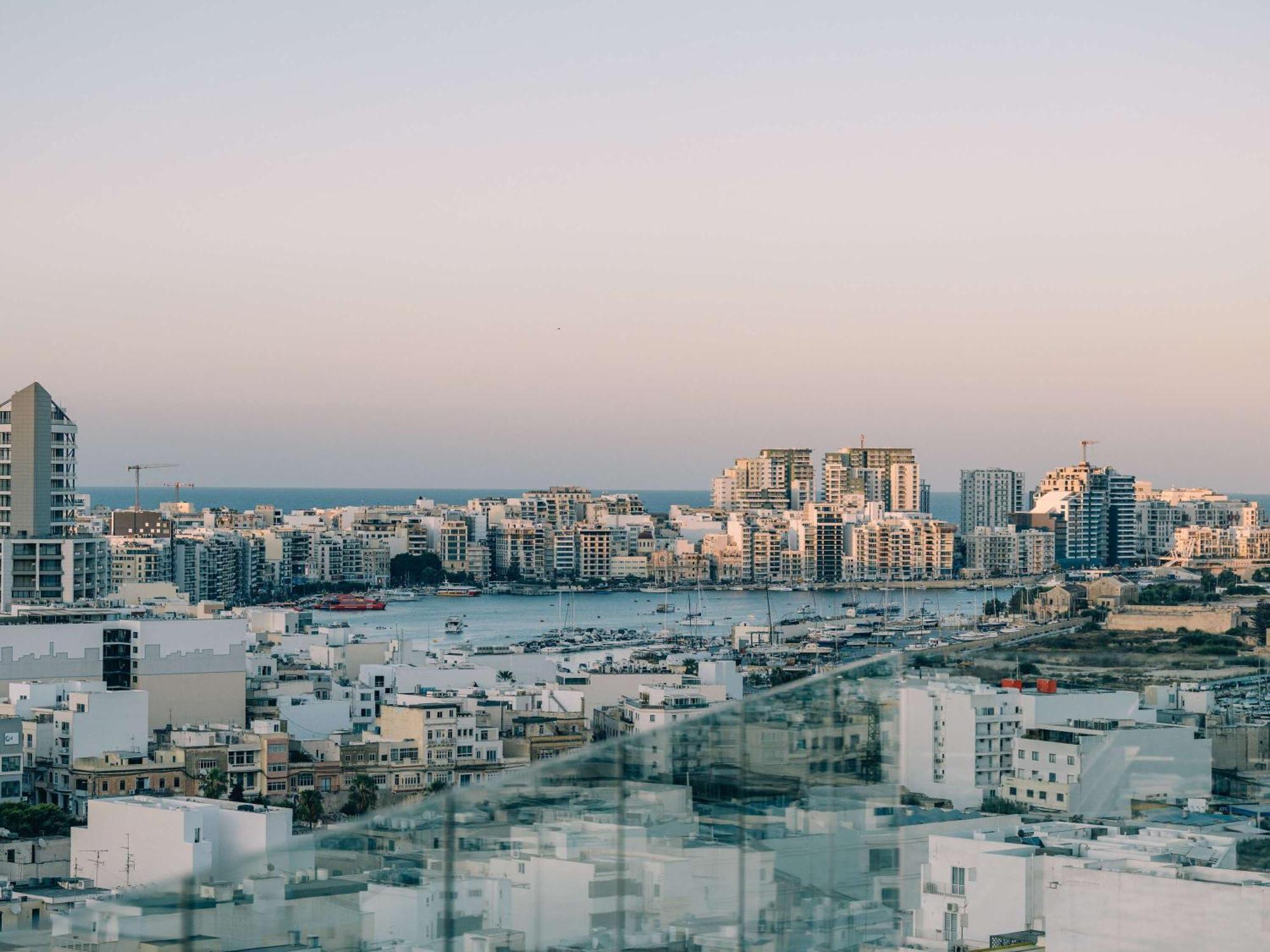 Aparthotel Adagio Malta Central Мсіда Екстер'єр фото